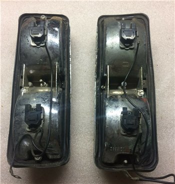 FIAT 128 SPECIAL - PAIR OF REAR LIGHTS WITH CHROME EDGE