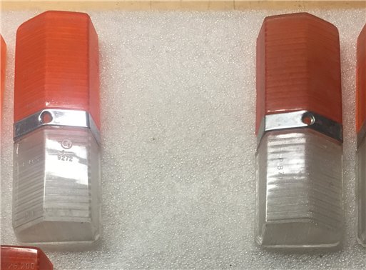 Plastica Fanalino Anteriore Destro Bianco Fiat 125 - STARS