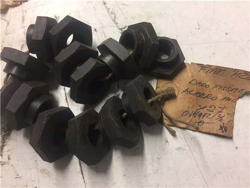 Dado Fissaggio Albero Motore Fiat 127 - Chiave 36mm Foro 16mm