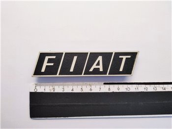 Fregio Logo Scritta FIAT Epoca Attacco Verticale in Plastica
