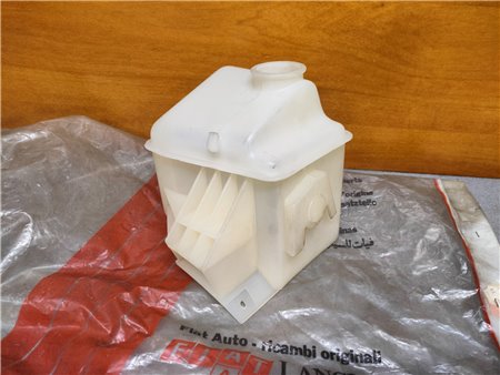 Vaschetta Serbatoio Liquido Lavavetri Fiat 127 / Panda 30 - 45 4478430