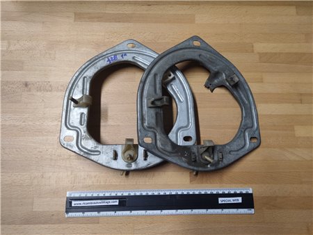 Supporto Sede Faro Fanale Anteriore Fiat 128 1° Serie USATO