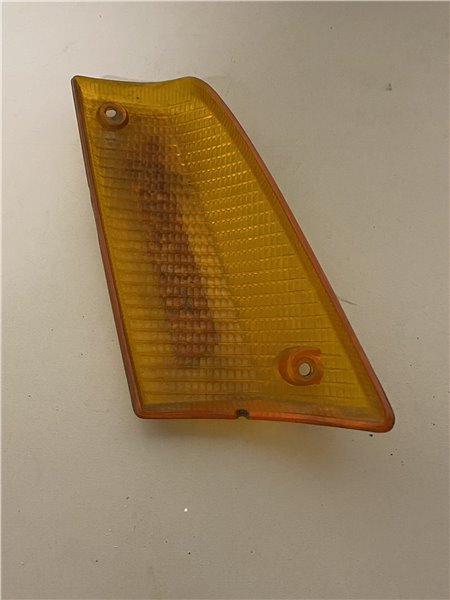 Bmw Serie 3 - Plastica Fanale Fanalino Freccia Anteriore DESTRA PV 695 USATO