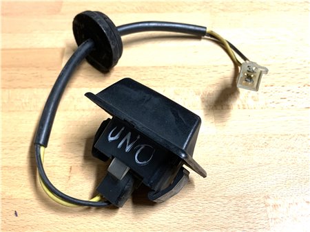 Éclairage de plaque d'immatriculation d'origine FIAT UNO MK1 MK2