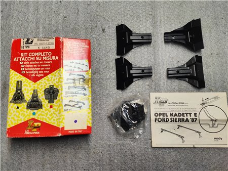 Komplettes Set Dachträgerbefestigungen für OPEL KADETT und FORD SIERRA LaPrealpina