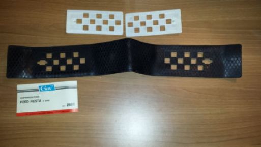 FORD FIESTA - MASCHERINA IN GOMMA COPRI RADIATORE
