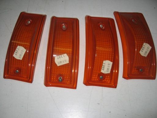 SIMCA 1000 - PLASTICA FANALINO ANTERIORE DESTRO ARANCIONE