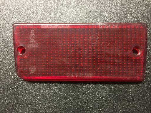Fiat 131 1 serie - Plastica Rossa (inferiore) Fanale Posteriore Destro Carello