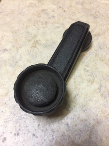 Alfa Romeo Alfasud - Maniglia Alzacristallo In Plastica Nero Cromata