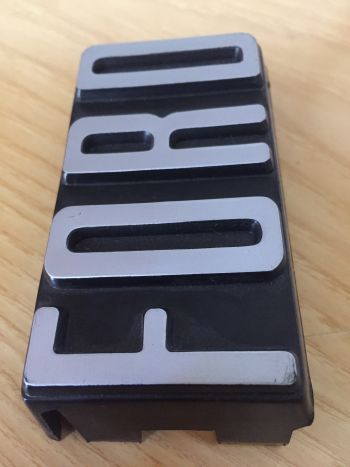 Ford Escort dal 1975 - Logo Fregio Scritta Anteriore Nuova